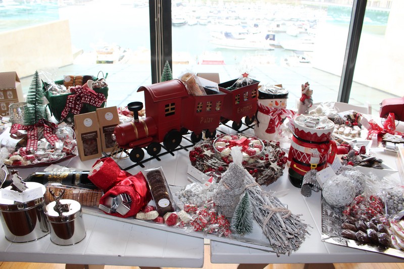 Le Bazar annuel de St Vincent de Paul Cornet Chehwan